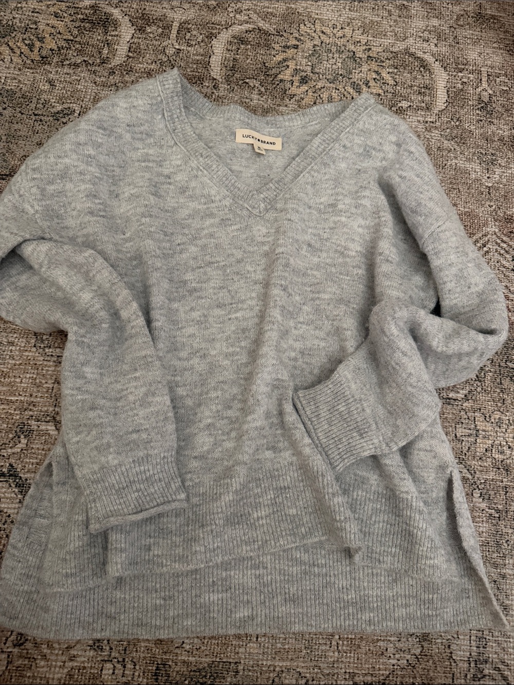 Lucky Brand Heathered Light Gray V-Neck Sweater